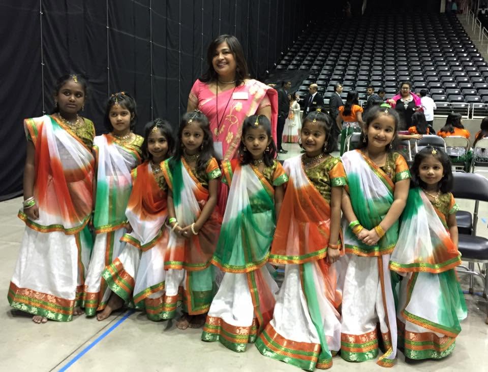 Swati Shah with young Noopur students